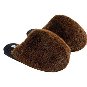 STEVE MADDEN POOF BROWN FAIX FUR SLIPPERS NWT Women's Size 6